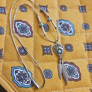 Vintage Sterling Silver Native Turquoise Bear Claw Feather Necklace